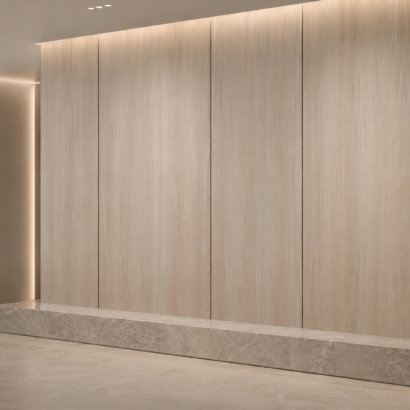 Aplicación de Enchapado Roble Rayado en muebles modernos y proyectos interiores