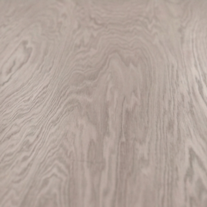 Veta natural de Enchapado Encino Rojo Desenrollado para muebles y paneles decorativos