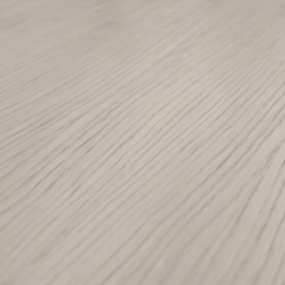Veta lineal de Enchapado Fresno Rayado para muebles modernos