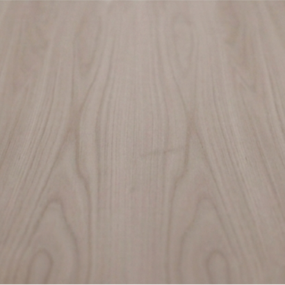 Veta natural de Enchapado Iroko para muebles elegantes